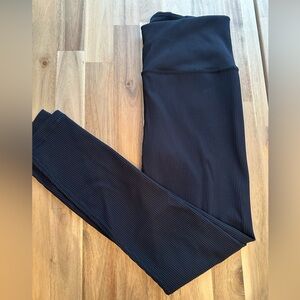 Athleta Elation Rib Tight - size M